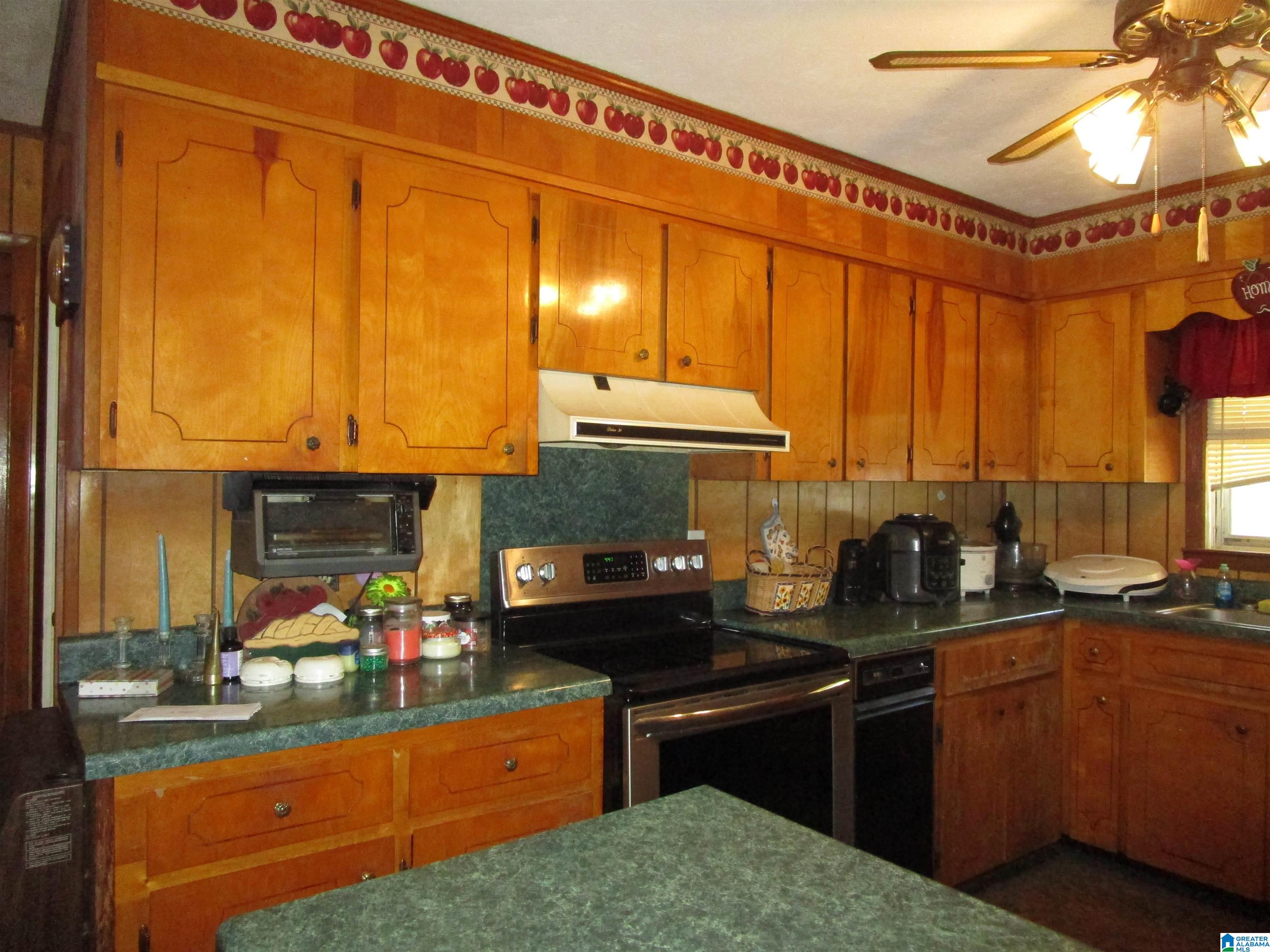 127 Riddle Road Talladega, AL 35160 - Photo 6 of 25