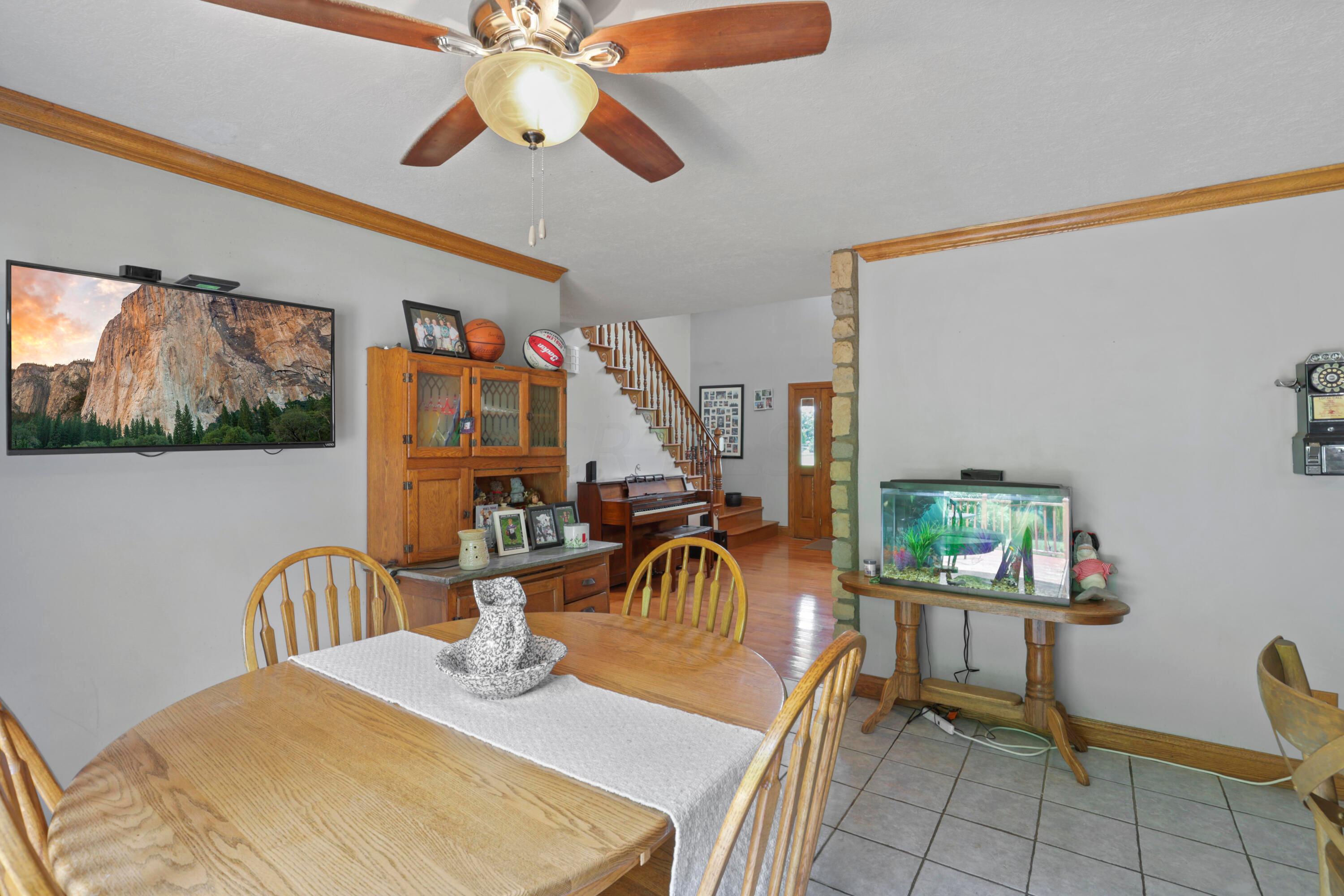 7610 Beecher Road Southwest Pataskala, OH 43062 - Photo 16 of 53 Eating Area to Foyer