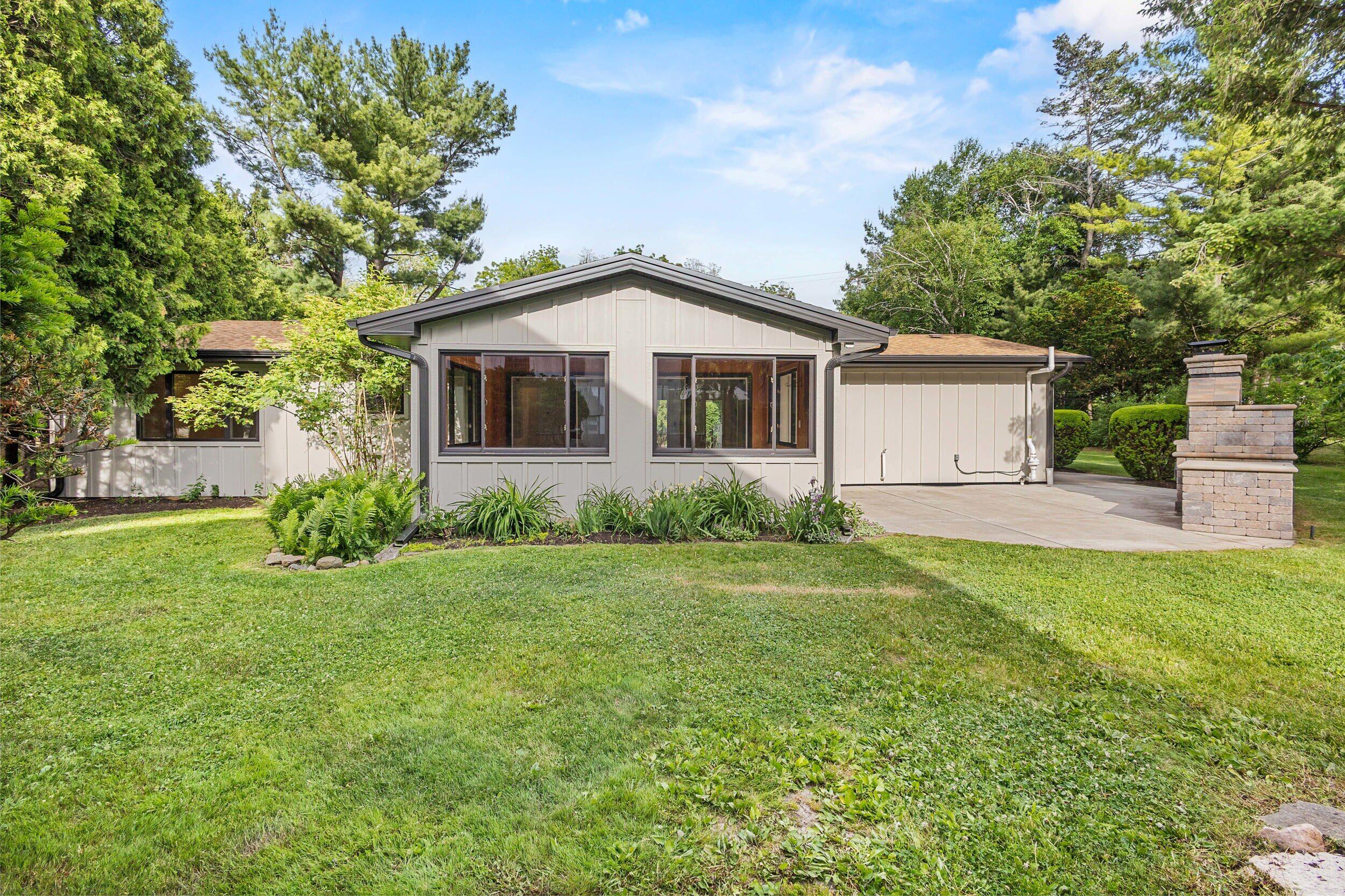986 Indian Hills Road Fontana, WI 53125 - Photo 81 of 108 Yard