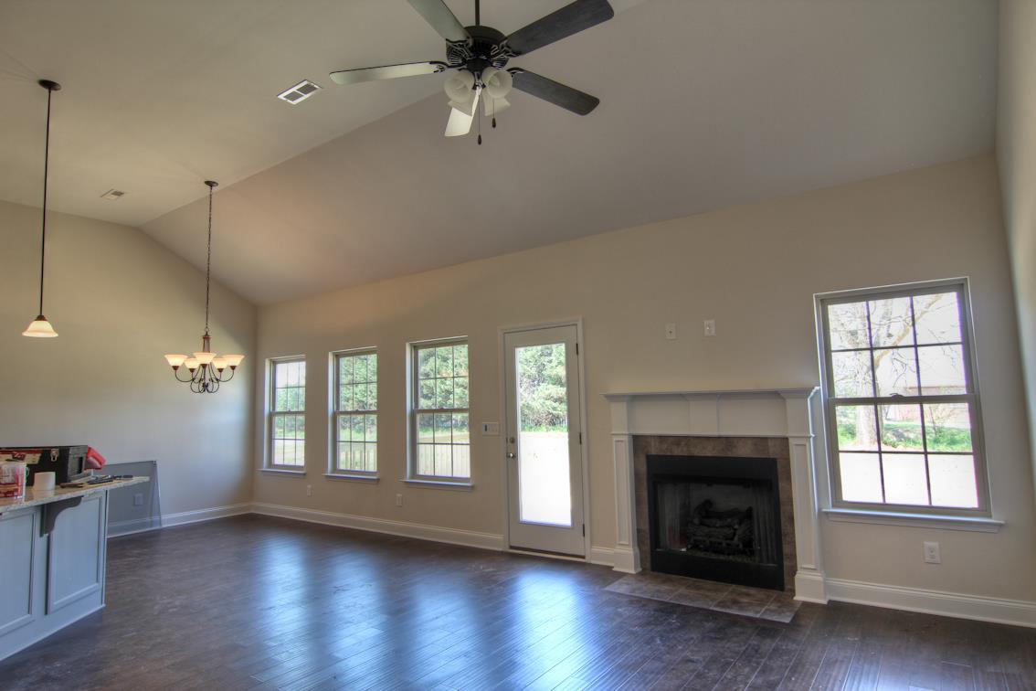 889 Central Valley Road Murfreesboro, TN 37129 - Photo 11 of 17 Gallery Image 11