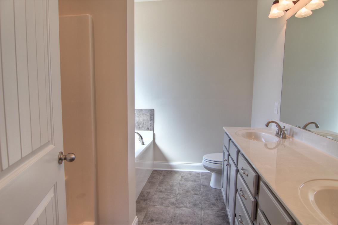 889 Central Valley Road Murfreesboro, TN 37129 - Photo 4 of 17 Gallery Image 4