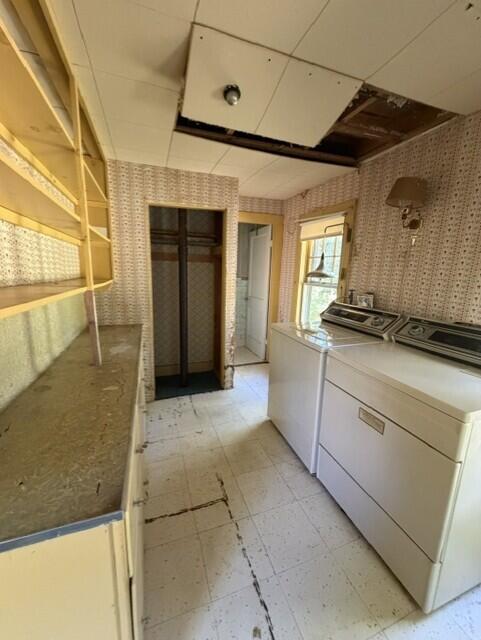 1077 Chadbourne Road Standish, ME 04084 - Photo 18 of 20 Laundry Room