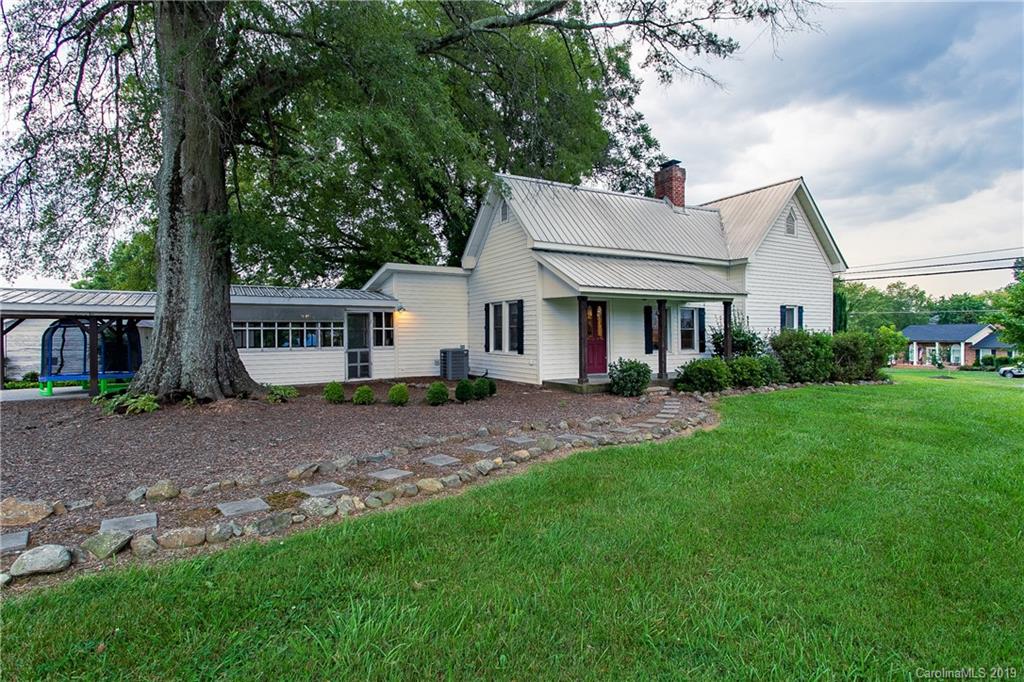 439 South Oak Ridge Road Oakboro, NC 28129 - Photo 1 of 42 Gallery Image 1