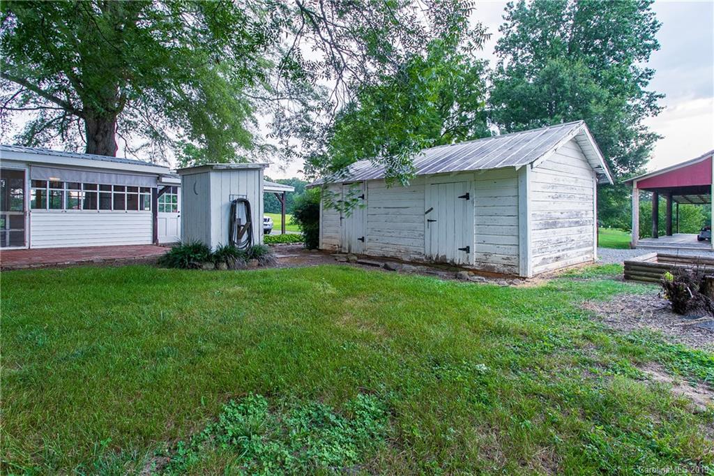 439 South Oak Ridge Road Oakboro, NC 28129 - Photo 7 of 42 Gallery Image 7
