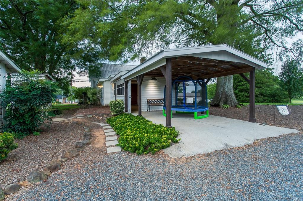 439 South Oak Ridge Road Oakboro, NC 28129 - Photo 9 of 42 Gallery Image 9