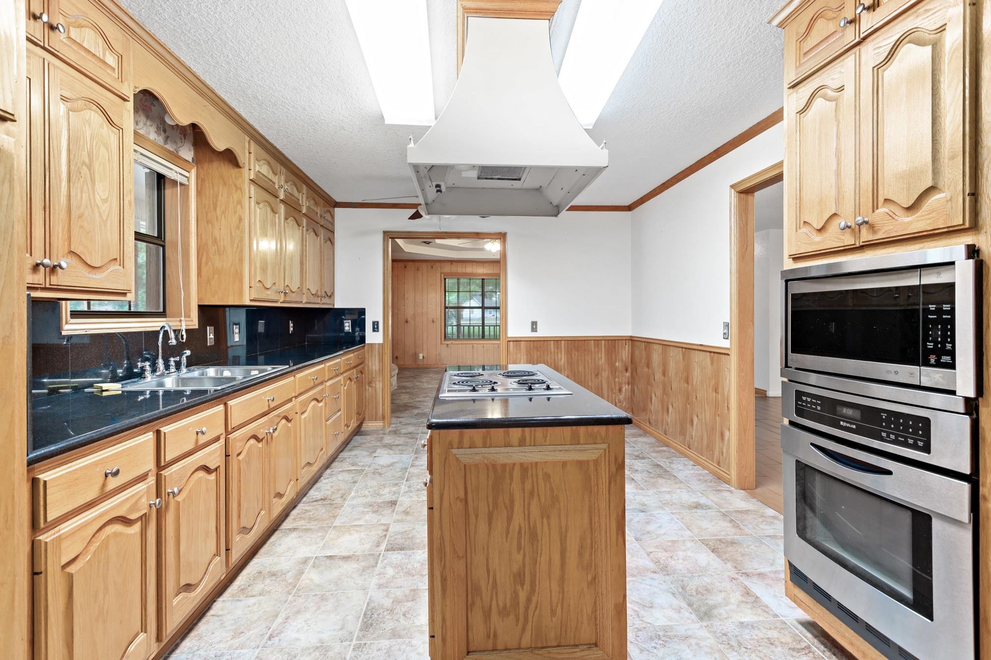 4468 Church House Road Orange, TX 77630 - Photo 6 of 31