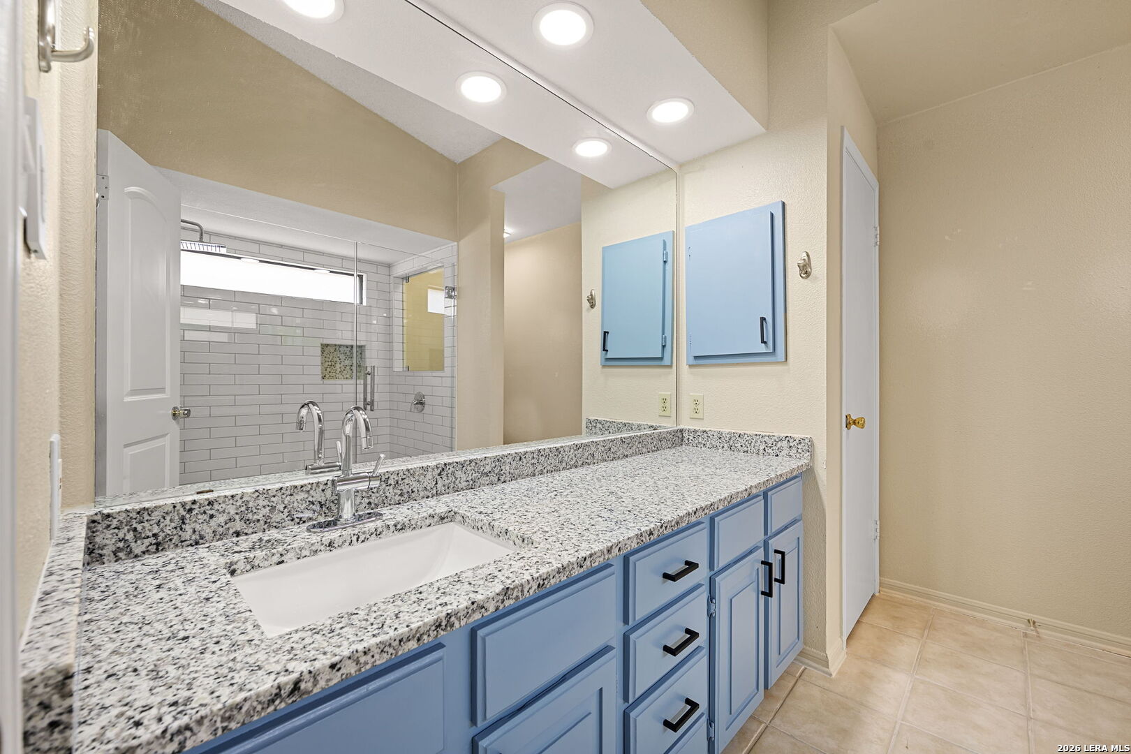 7738 Chambers Road, Unit 702 San Antonio, TX 78229 - Photo 14 of 33