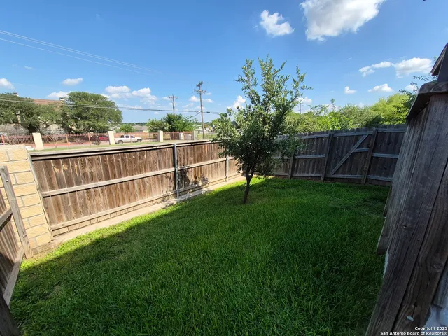 $1,295 | 6018 Jax Way, Unit 101, San Antonio, TX 78244