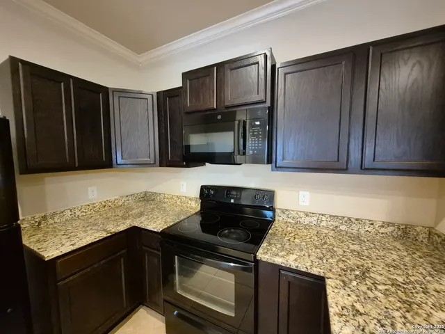 $1,295 | 6018 Jax Way, Unit 101, San Antonio, TX 78244