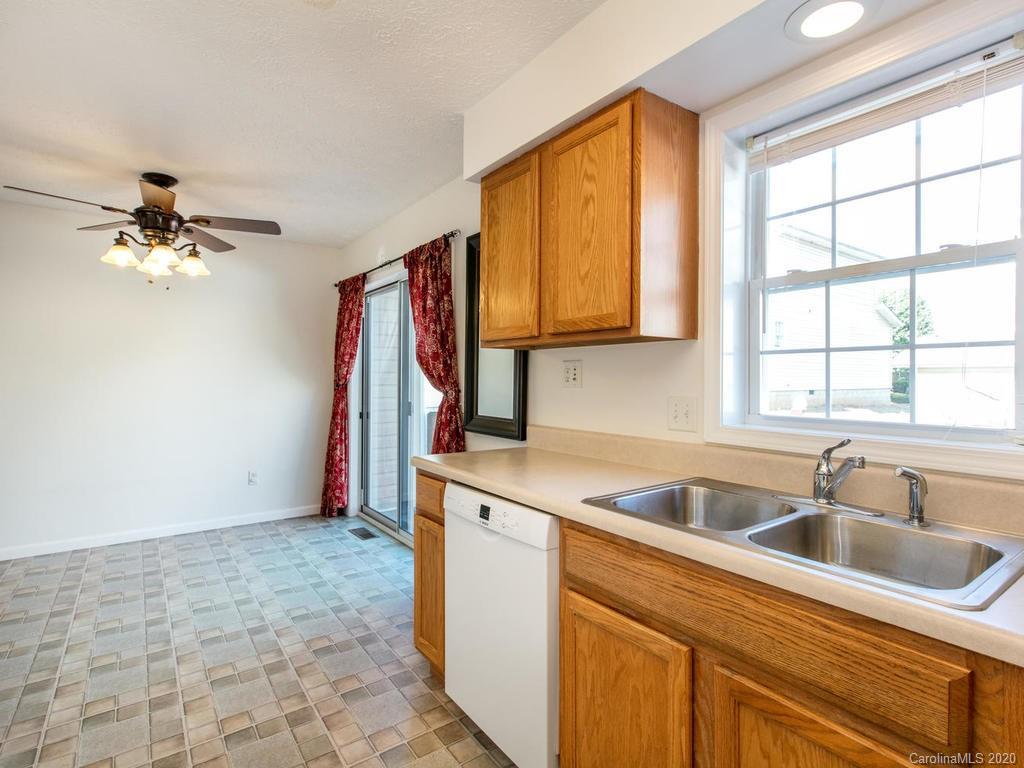 205 Pembrook Road Swannanoa, NC 28778 - Photo 15 of 34 Gallery Image 15