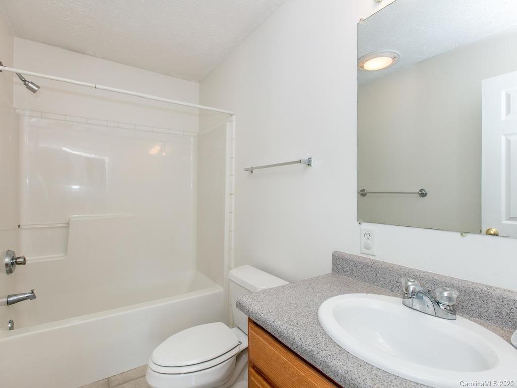 205 Pembrook Road Swannanoa, NC 28778 - Photo 20 of 34 Gallery Image 20
