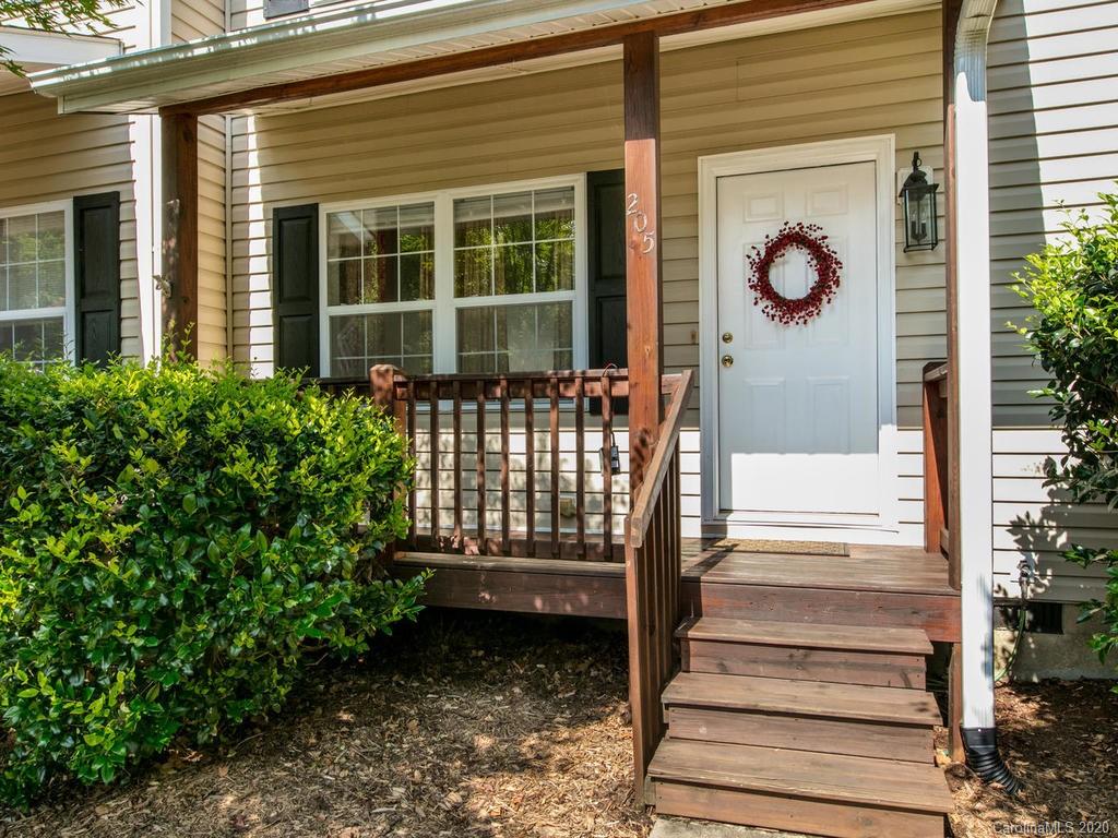 205 Pembrook Road Swannanoa, NC 28778 - Photo 3 of 34 Gallery Image 3