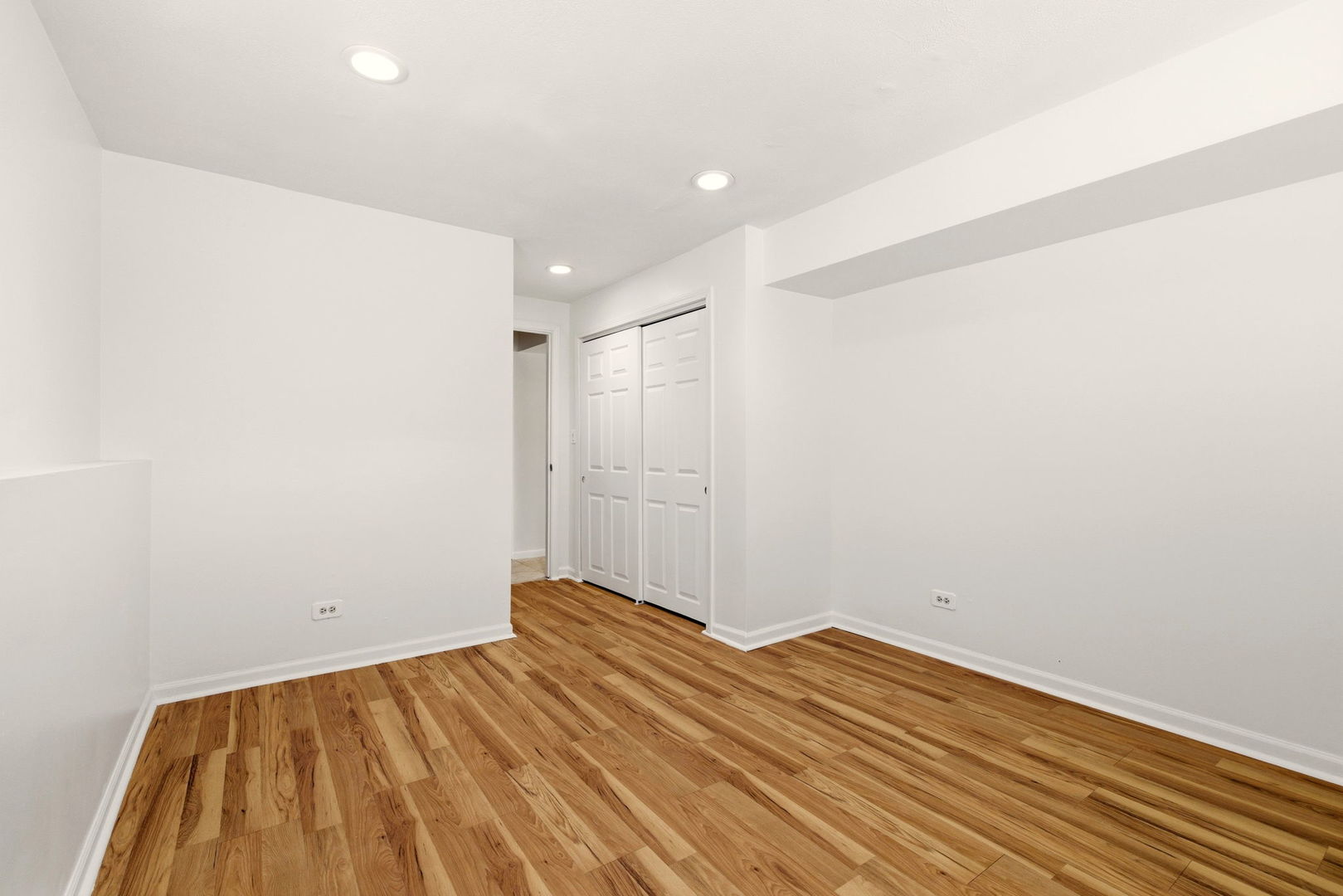 1432 Mitchell Trail Elk Grove Village, IL 60007 - Photo 26 of 34