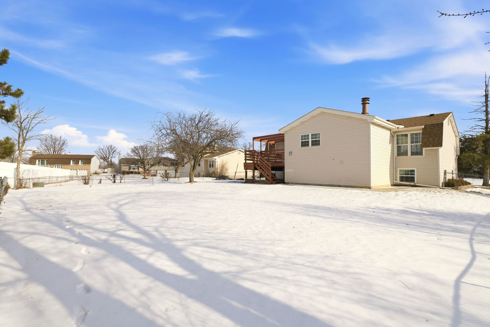 1432 Mitchell Trail Elk Grove Village, IL 60007 - Photo 29 of 34