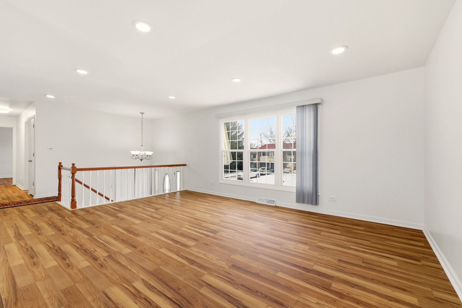 1432 Mitchell Trail Elk Grove Village, IL 60007 - Photo 4 of 34