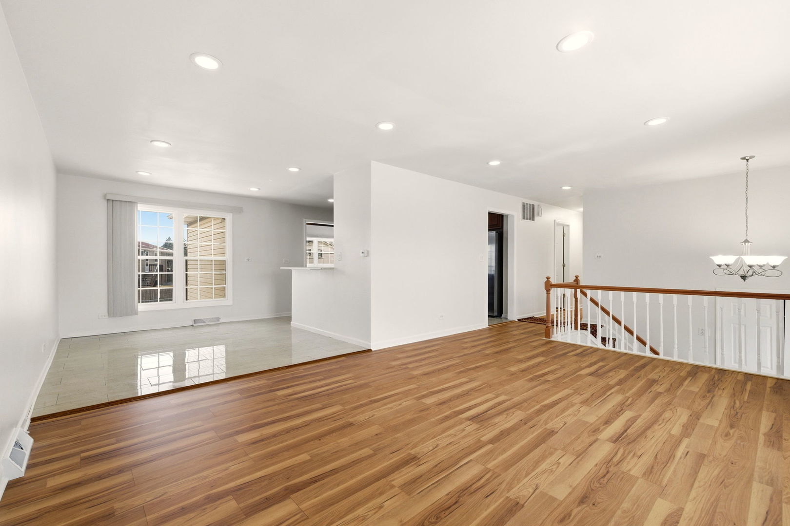 1432 Mitchell Trail Elk Grove Village, IL 60007 - Photo 10 of 34