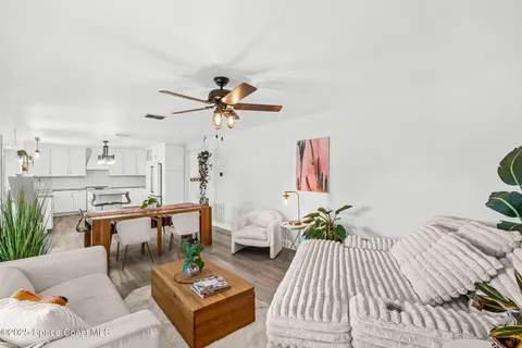 $489,900 | 2013 Sorento Circle, Melbourne, FL 32904