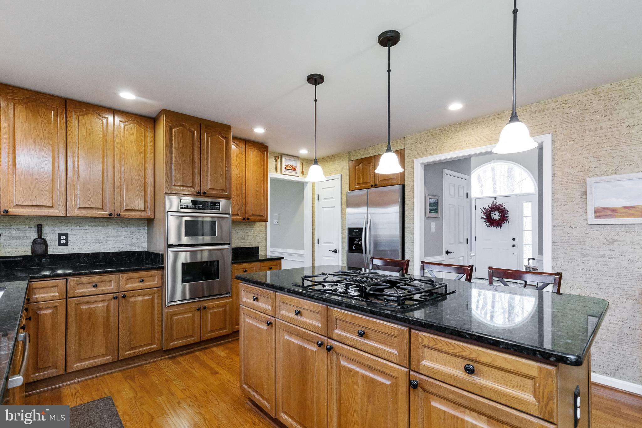 13080 Pershing Drive Manassas, VA 20112 - Photo 6 of 56 Beautiful hardwoods throughout