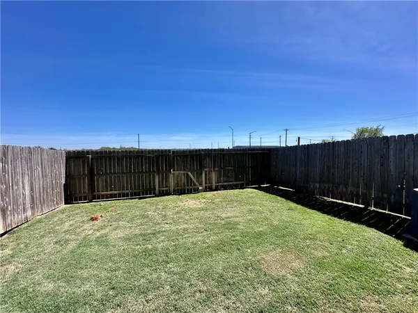 $2,400 | 3531 Summerway Drive, College Station, TX 77845