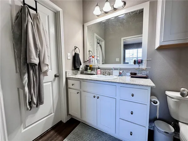 $2,400 | 3531 Summerway Drive, College Station, TX 77845