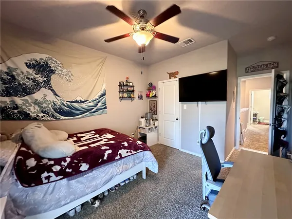 $2,400 | 3531 Summerway Drive, College Station, TX 77845