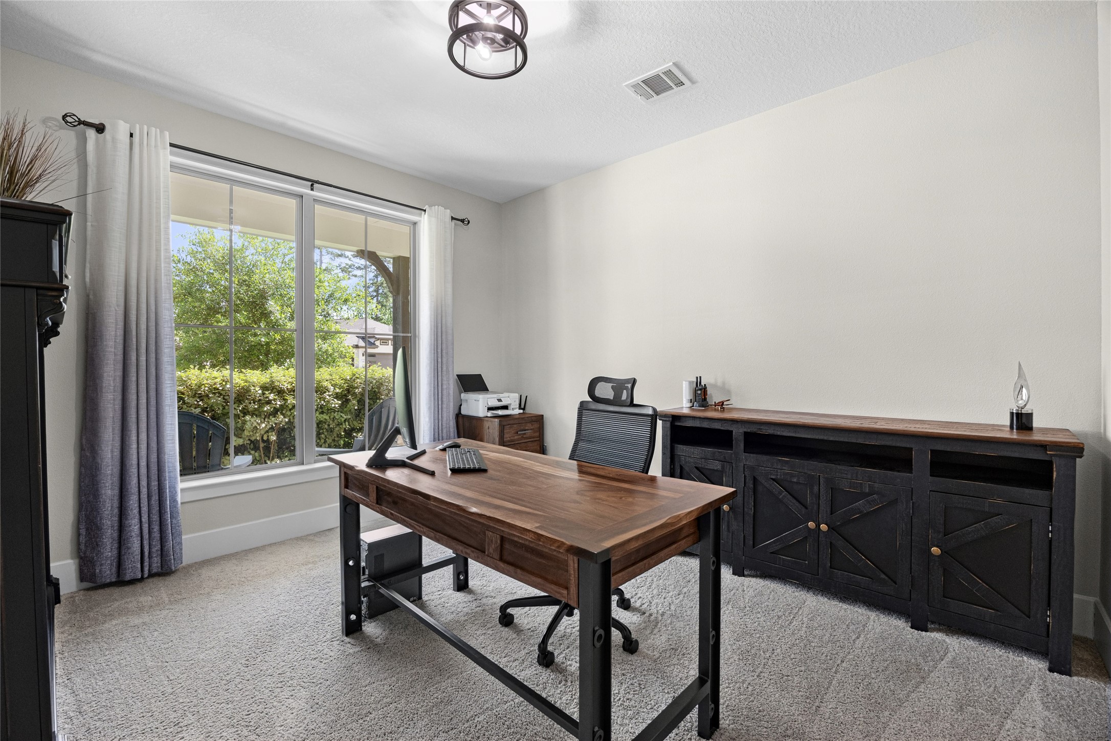 245 Scarlet Maple Way Willis, TX 77318 - Photo 5 of 50