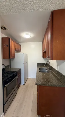 $2,000 | 866 West El Repetto Drive, Unit B, Monterey Park, CA 91754