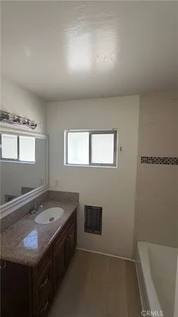 $2,000 | 866 West El Repetto Drive, Unit B, Monterey Park, CA 91754