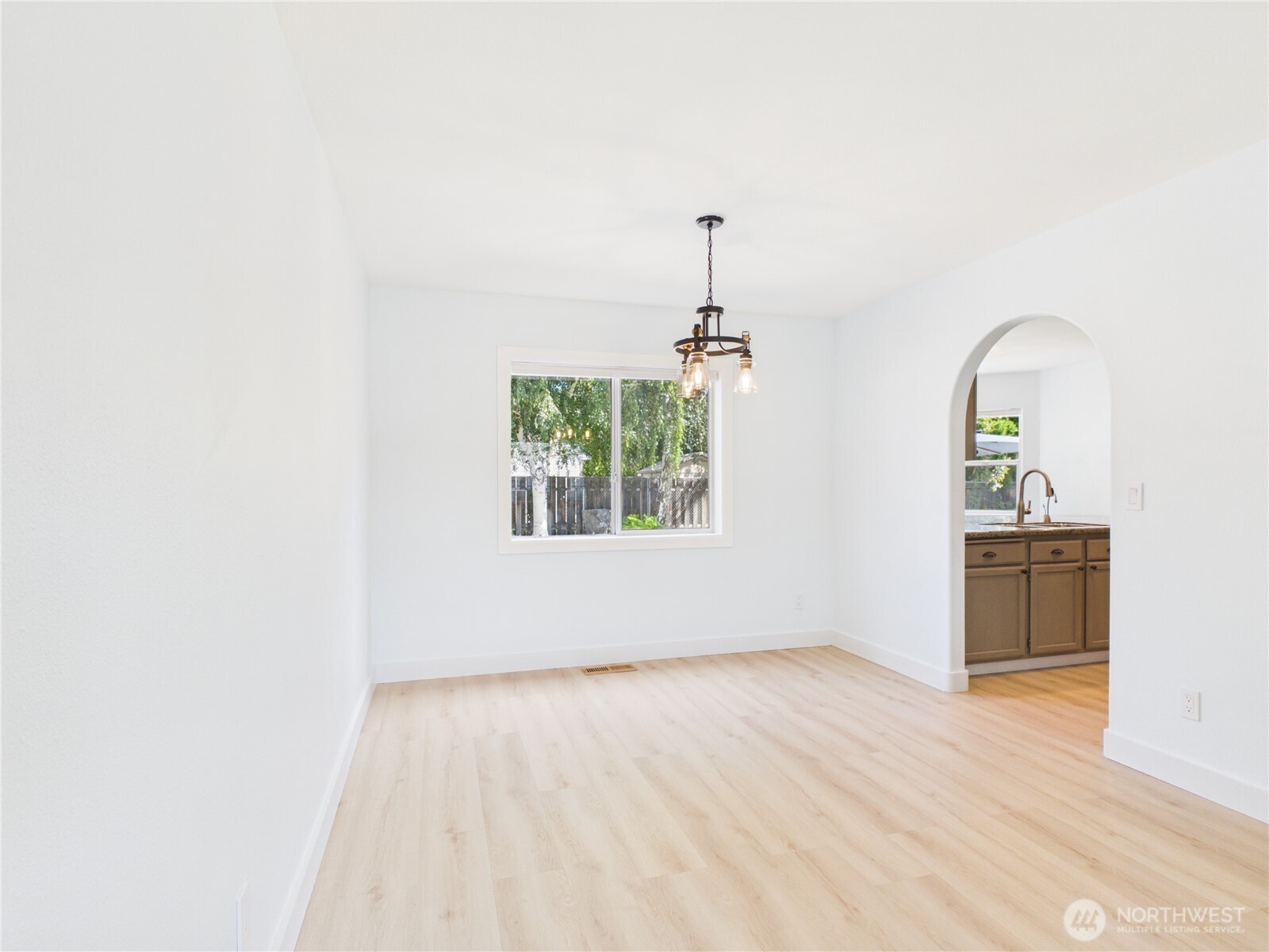 1510 Fourth Street Wenatchee, WA 98801 - Photo 14 of 27