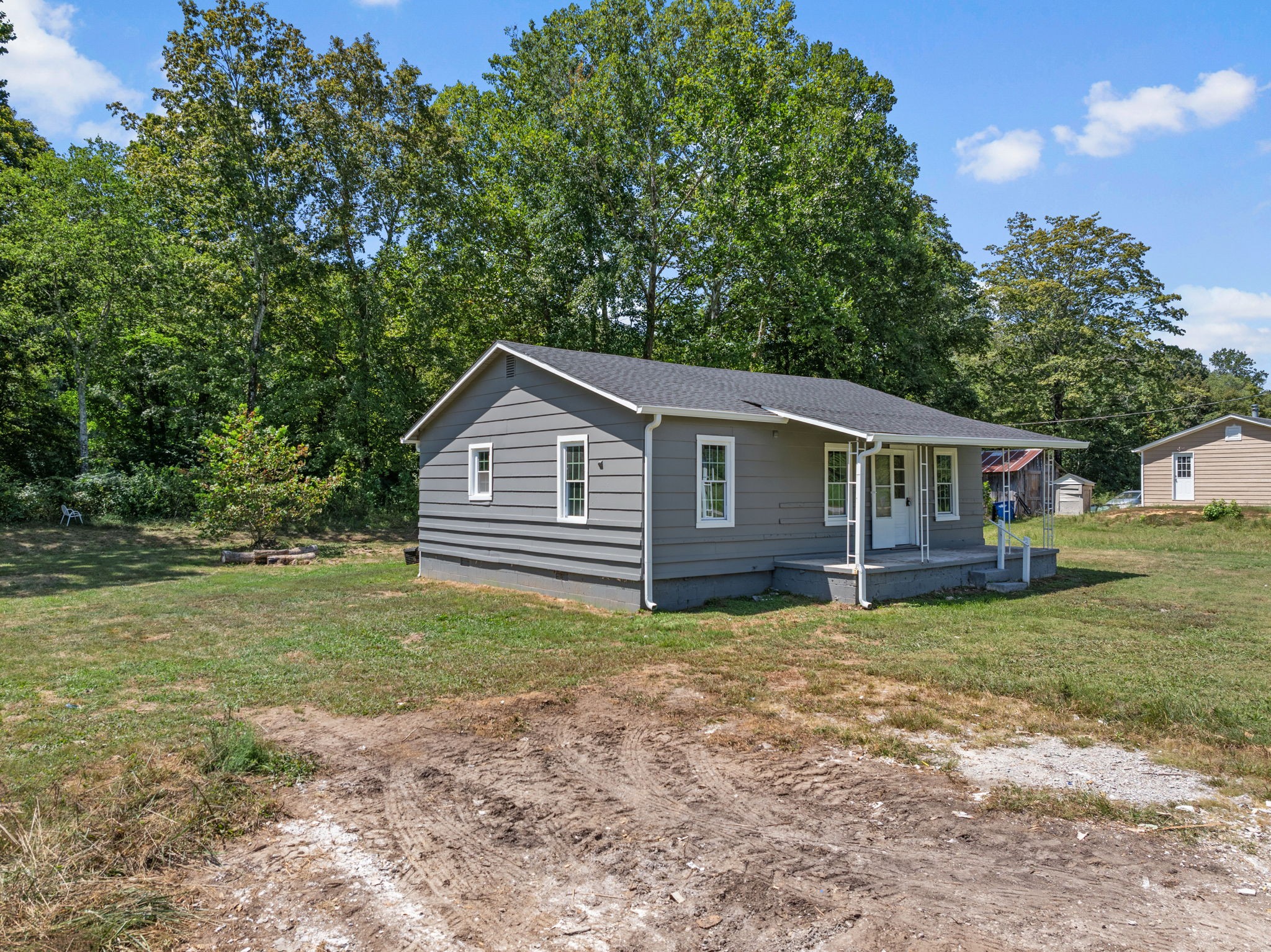 2732 Railroad Bed Road Iron City, TN 38463 - Photo 21 of 44 a view of a house with a yard