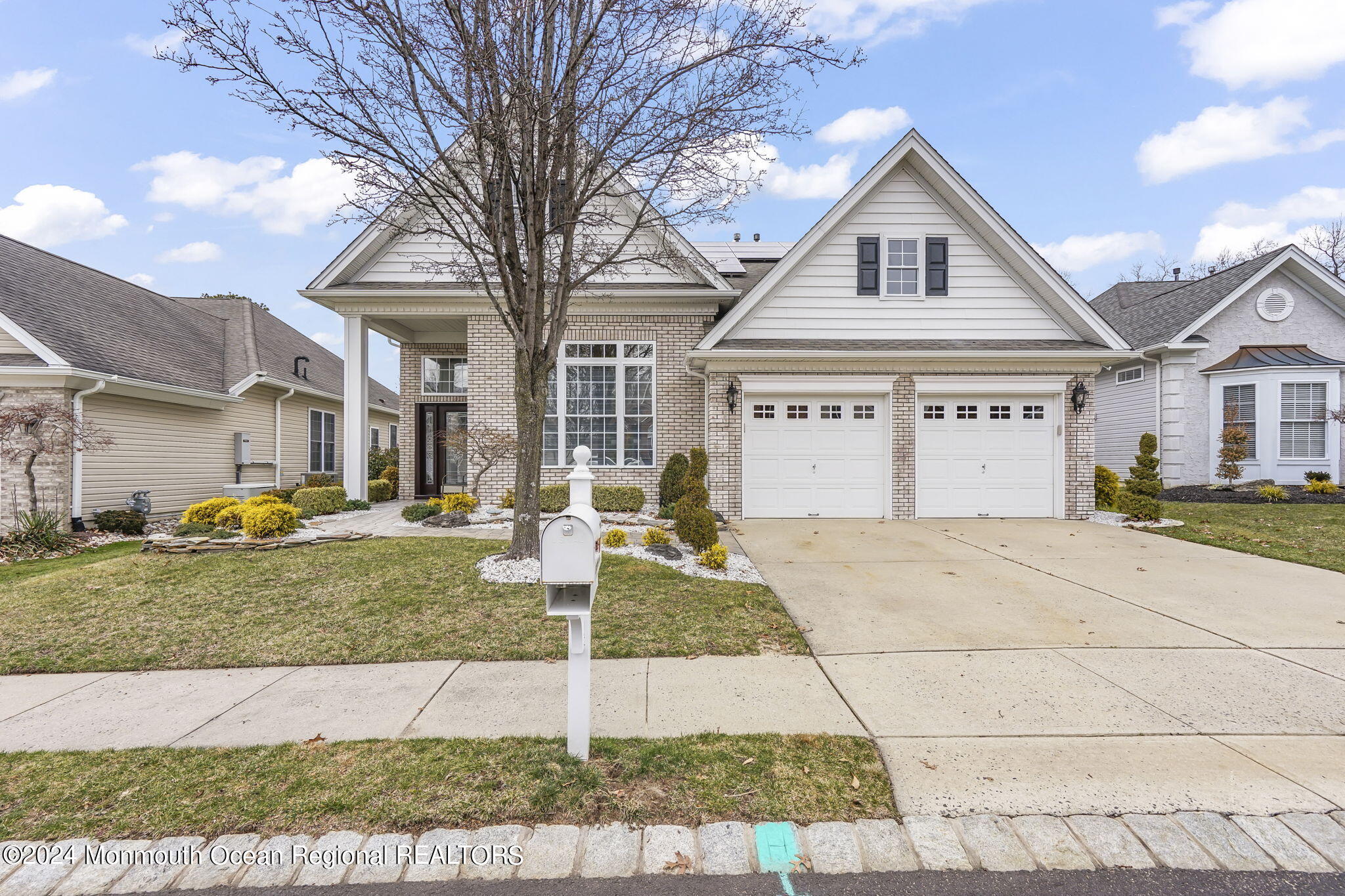 32 Inverness Lane Jackson, NJ 08527 - Photo 2 of 44 Front Center
