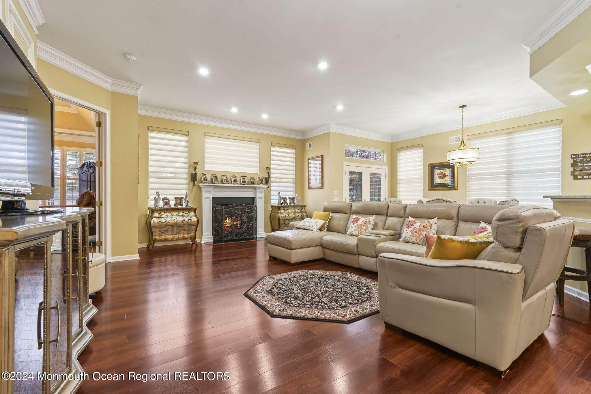 32 Inverness Lane Jackson, NJ 08527 - Photo 23 of 44 Family Room