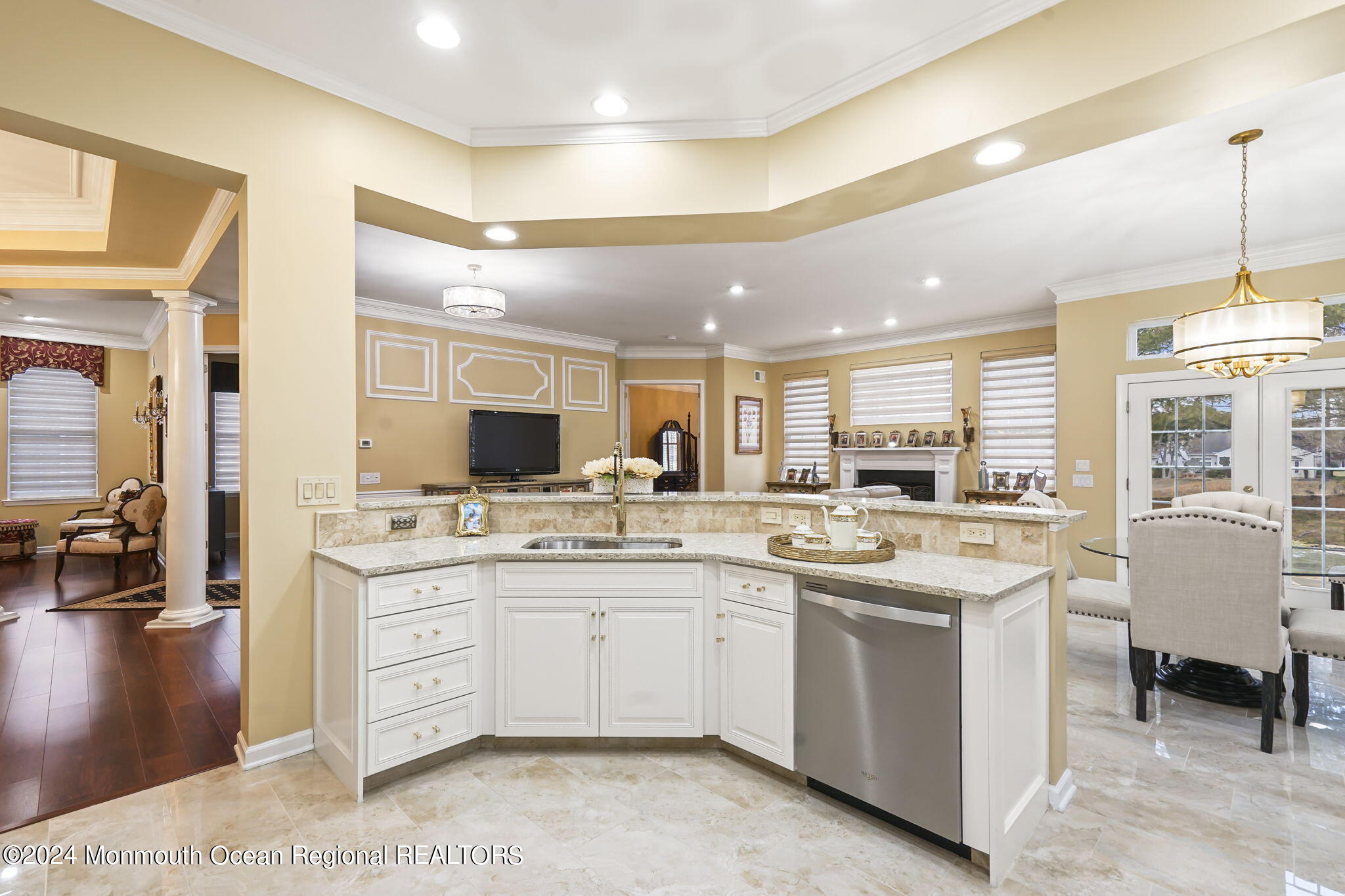 32 Inverness Lane Jackson, NJ 08527 - Photo 29 of 44 Kitchen