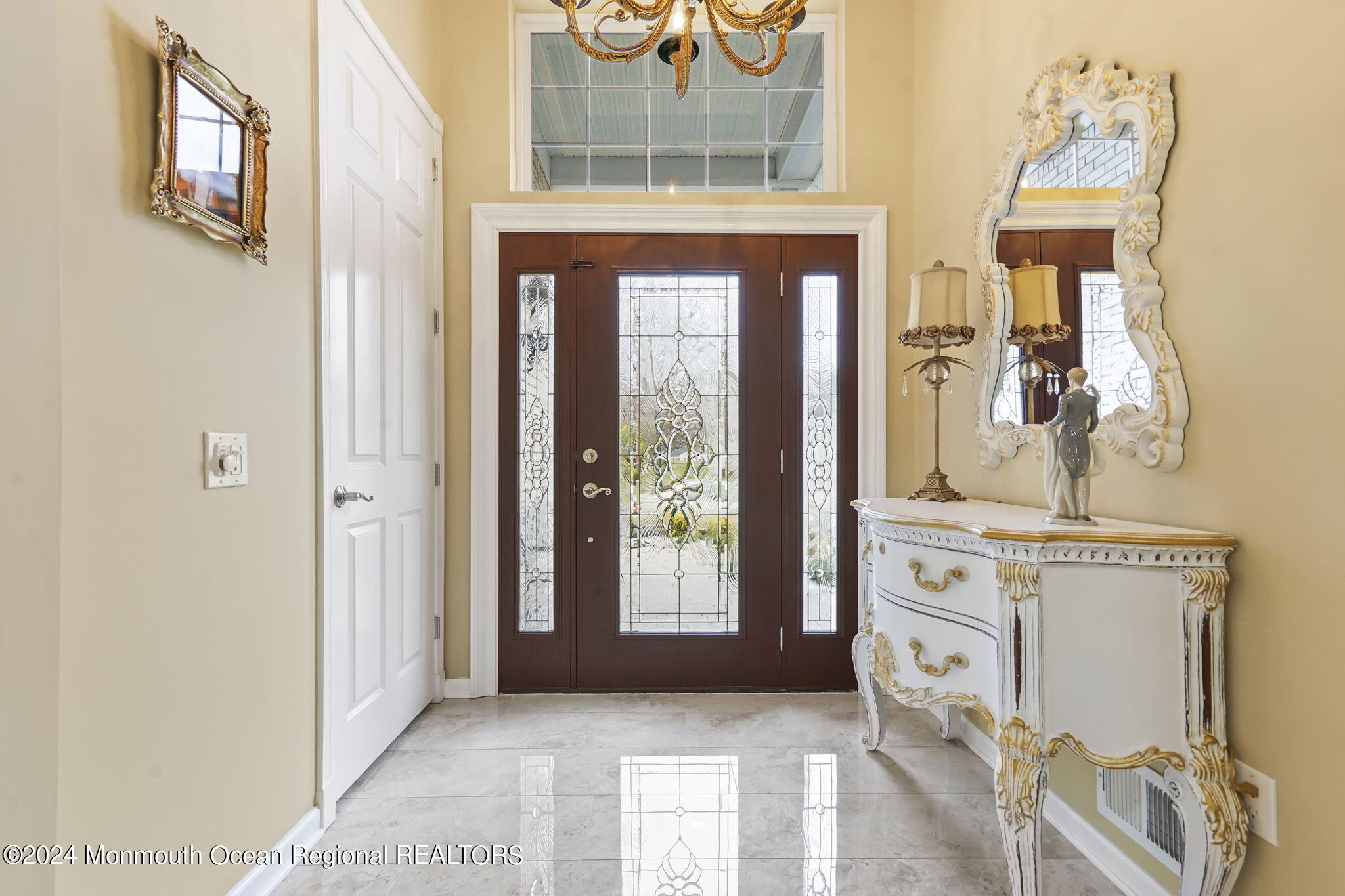 32 Inverness Lane Jackson, NJ 08527 - Photo 6 of 44 Foyer