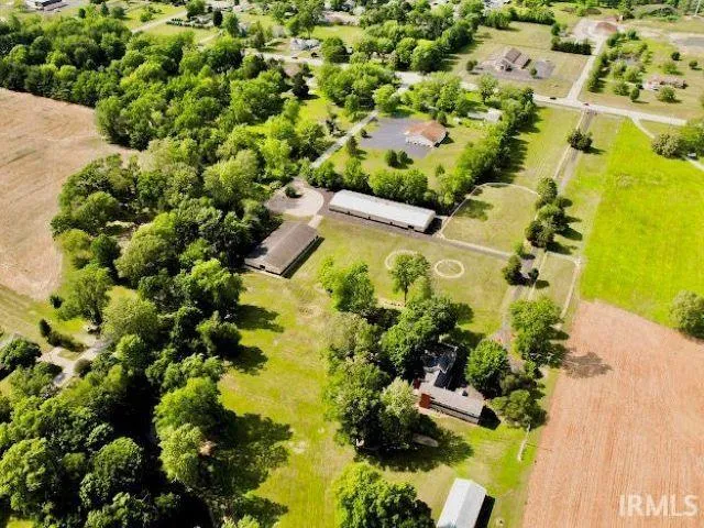 $1,250,000 | 591 East 400th Street South, Kokomo, IN 46902