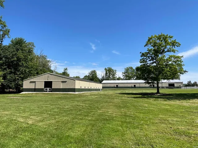 $1,250,000 | 591 East 400th Street South, Kokomo, IN 46902