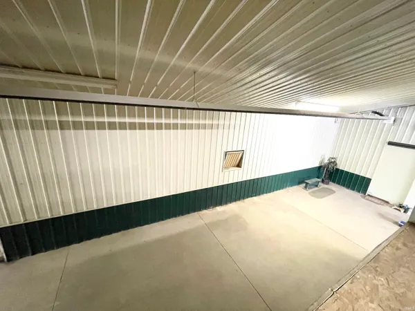 $1,250,000 | 591 East 400th Street South, Kokomo, IN 46902