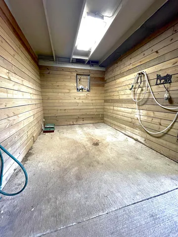 $1,250,000 | 591 East 400th Street South, Kokomo, IN 46902