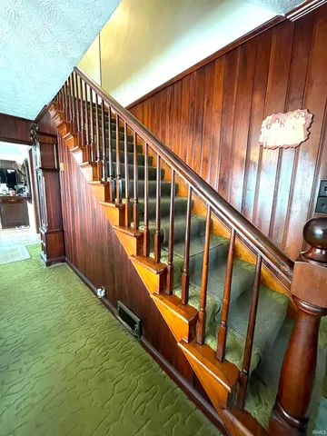 $1,250,000 | 591 East 400th Street South, Kokomo, IN 46902