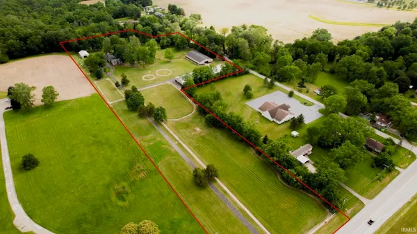 $1,250,000 | 591 East 400th Street South, Kokomo, IN 46902