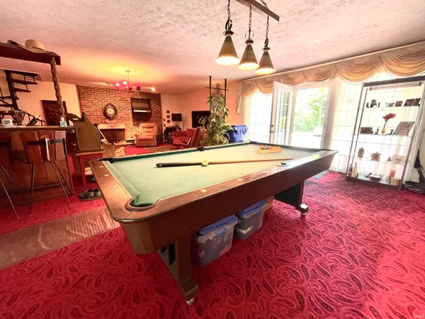 $1,250,000 | 591 East 400th Street South, Kokomo, IN 46902