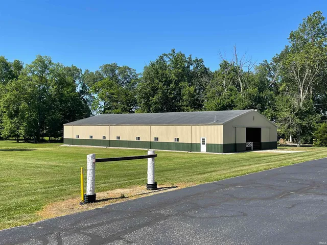 $1,250,000 | 591 East 400th Street South, Kokomo, IN 46902