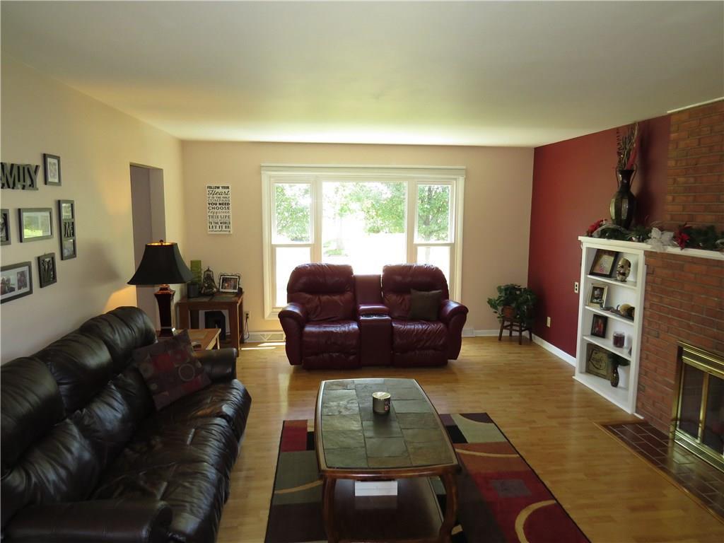 1343 Farnham Road Troy, OH 45373 - Photo 4 of 33 Gallery Image 4