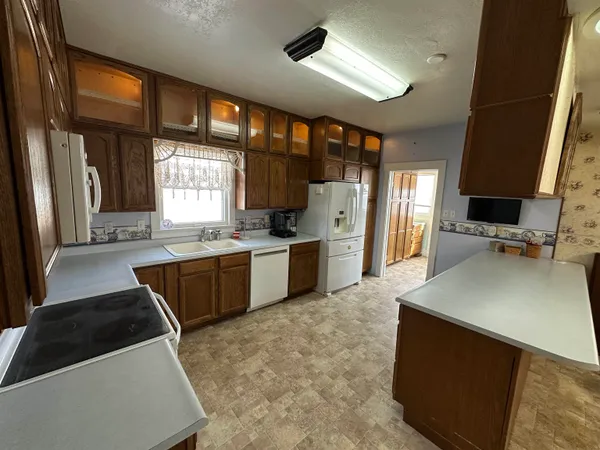 $425,000 | 100 East 23rd Avenue, Torrington, WY 82240