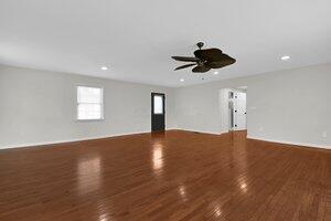 14436 Cleveland Road Southwest Pataskala, OH 43062 - Photo 7 of 16 thumbnail-1689ec82-9f63-4d63-9ef3-4a8803