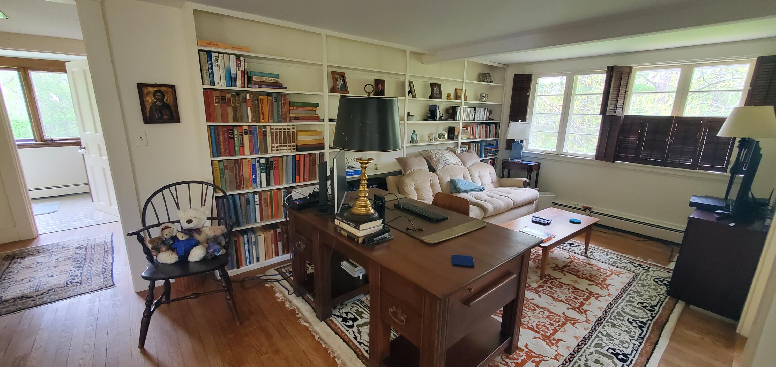 77 Meadowbrook Road Bangor, ME 04401 - Photo 25 of 34 20240516_092331