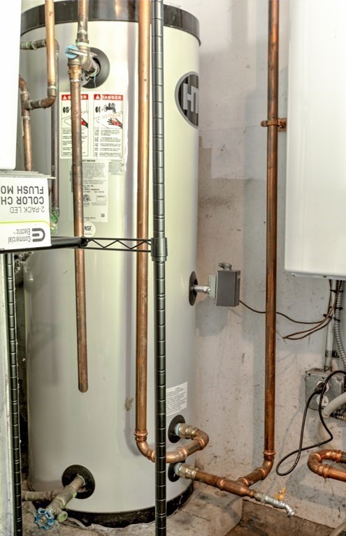 44 Ruthellen Road Chelmsford, MA 01824 - Photo 38 of 42 a bathroom with a shower