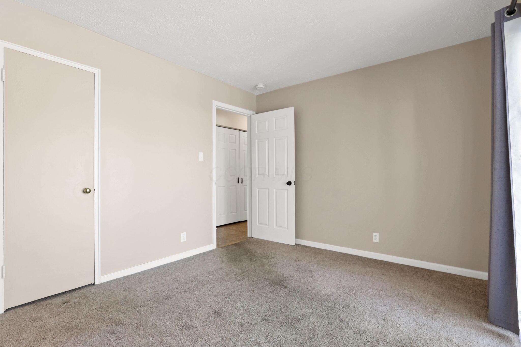 4346 Etna Road Columbus, OH 43213 - Photo 22 of 28 Bedroom #3