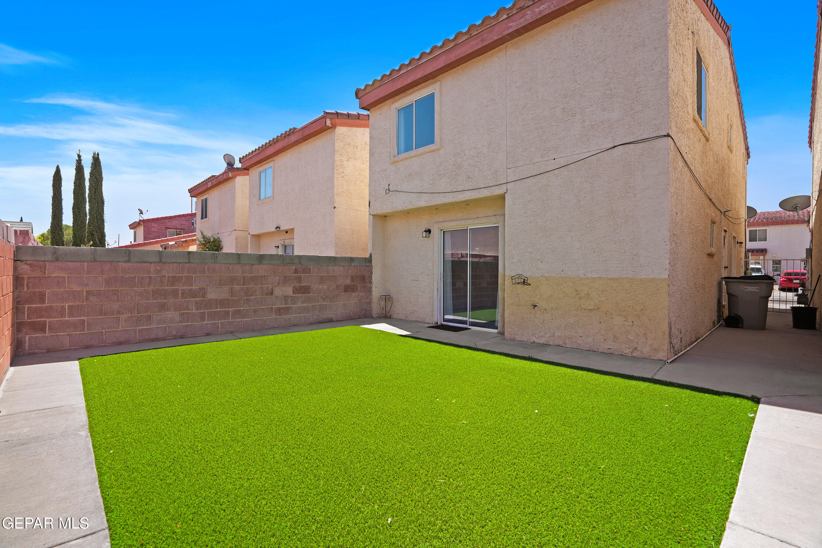 11023 Splendor Court El Paso, TX 79936 - Photo 31 of 43 Private Backyard Retreat