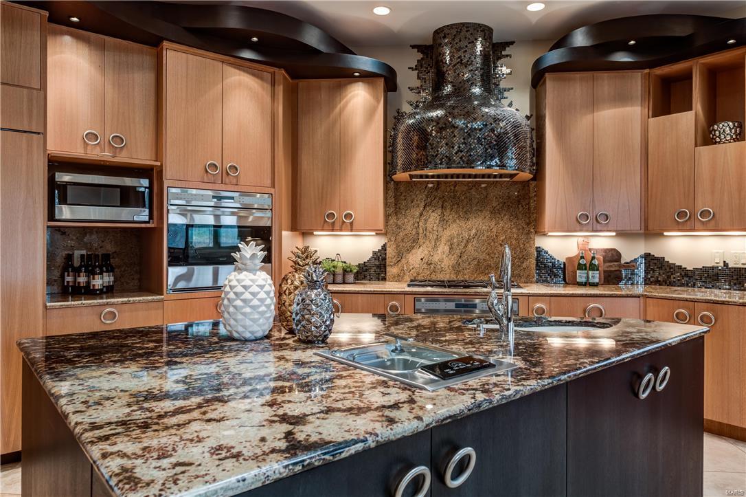 45 Lynnbrook Road St. Louis, MO 63131 - Photo 32 of 92